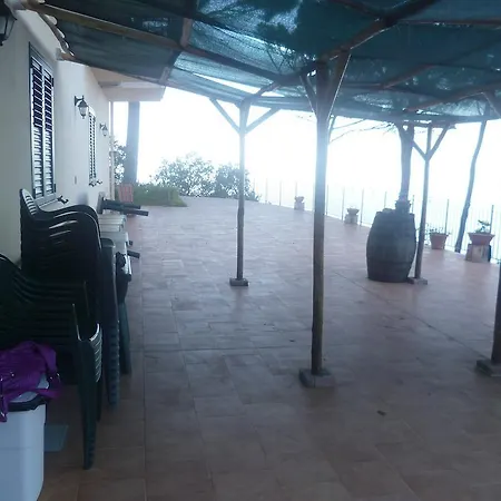 Alba Tra I Pini צ'פאלו