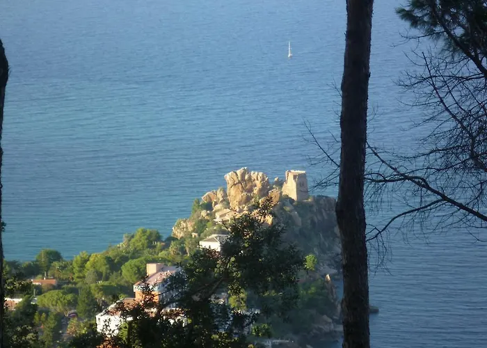 לינה וארוחת בוקר Alba Tra I Pini 4*